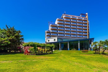 Xon's Platja Aparthotel