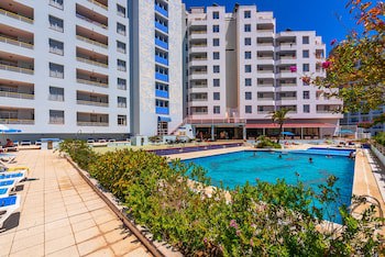 Xon's Platja Aparthotel