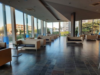 Xon's Platja Aparthotel