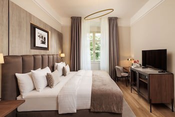 Anna Grand Hotel