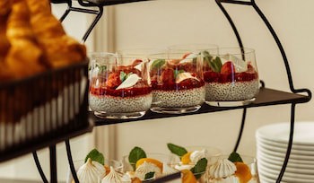 Anna Grand Hotel