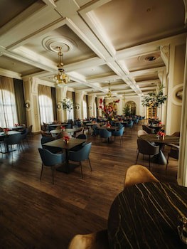 Anna Grand Hotel