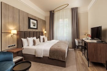 Anna Grand Hotel