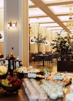 Anna Grand Hotel