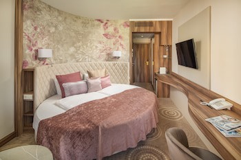 Hotel Carbona Thermal Spa