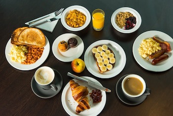 Holiday Inn Express Hamilton, An Ihg Hotel