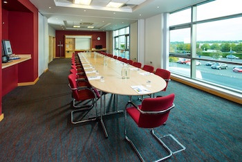 Holiday Inn Express Hamilton, An Ihg Hotel