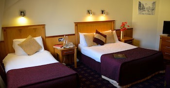 Bush Hotel
