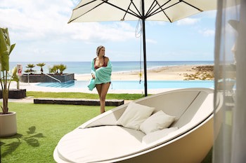Iberostar Waves Playa Gaviotas -All Inclusive