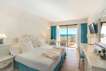 Iberostar Waves Playa Gaviotas -All Inclusive