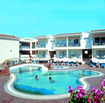Cynthiana Beach Hotel galeri fotoğrafı
