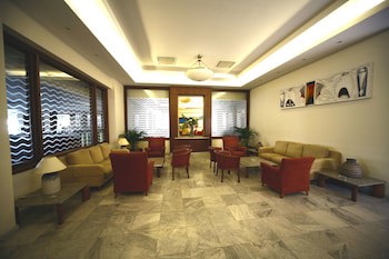 Cynthiana Beach Hotel fotoğrafı
