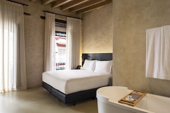 Eme Catedral Mercer Hotel