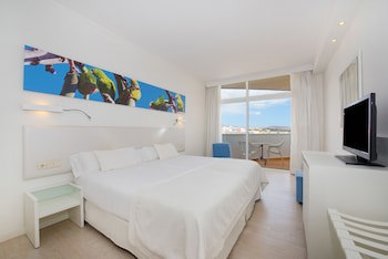 Iberostar Waves Bouganville Playa