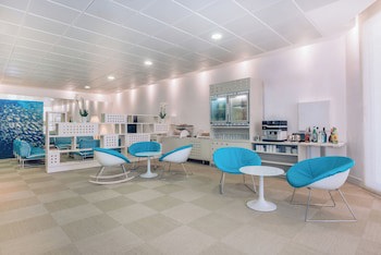 Iberostar Waves Bouganville Playa