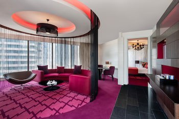 W Doha