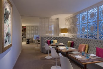 W Doha