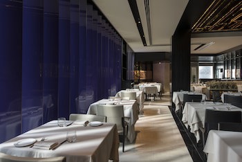 W Doha