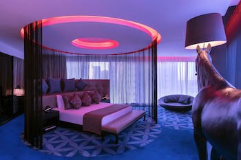 W Doha
