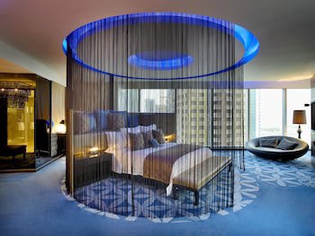 W Doha