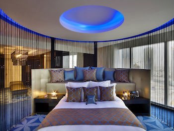 W Doha