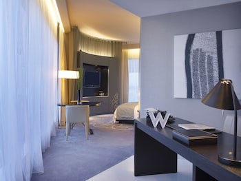 W Doha