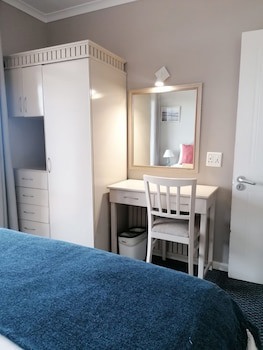 Cape Town Beachfront Apartments At Leisure Bay