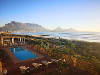 Cape Town Beachfront Apartments At Leisure Bay