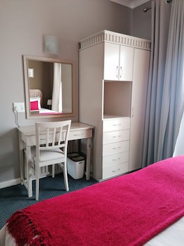Cape Town Beachfront Apartments At Leisure Bay