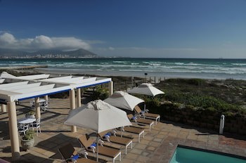 Cape Town Beachfront Apartments At Leisure Bay