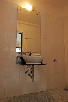 Estrela Do Mar Beach Resort - A Beach Property, Goa