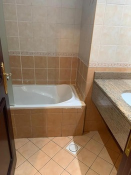 Al Manar Hotel Apartments