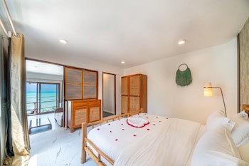 Coral Rocks Hotel & Restaurant