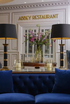 Dromhall Hotel