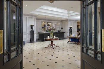 Dromhall Hotel