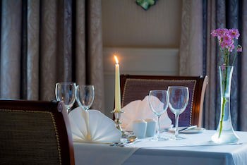 Dromhall Hotel