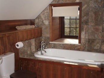 Ashtree House Hotel