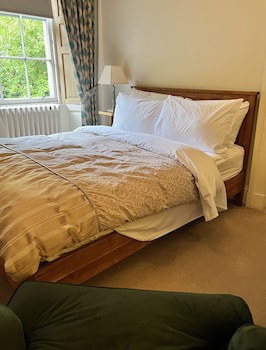Ashtree House Hotel