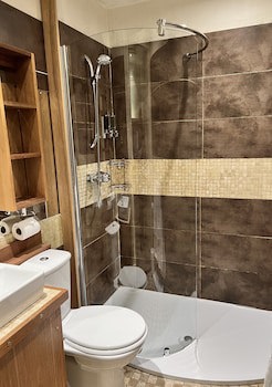 Ashtree House Hotel
