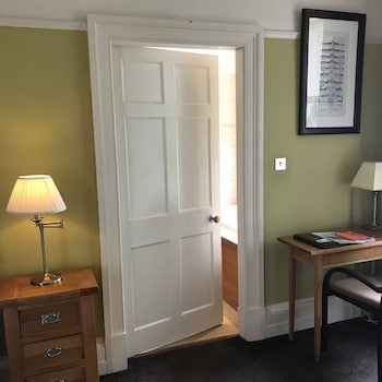Ashtree House Hotel