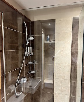Ashtree House Hotel