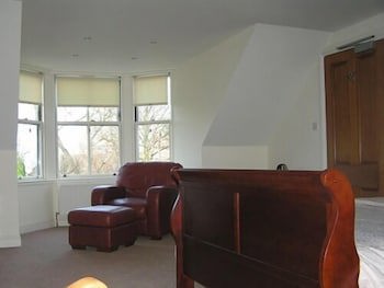 Ashtree House Hotel