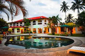 Grand Eastern Hotel