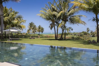 Anahita Golf & Spa Resort