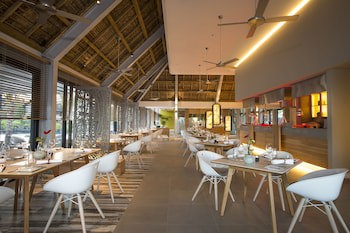 Anahita Golf & Spa Resort