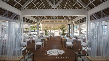 Anahita Golf & Spa Resort