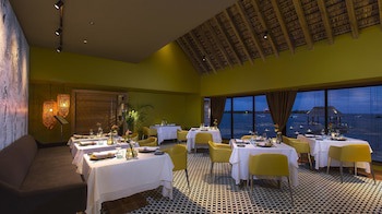 Anahita Golf & Spa Resort