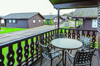Pine Lake Resort