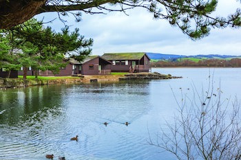 Pine Lake Resort