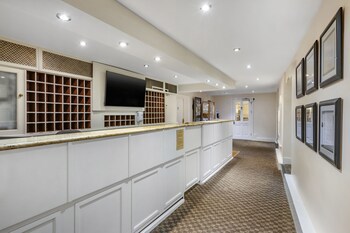Woodford Bridge Country Club